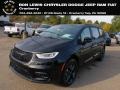 Chrysler Pacifica Touring AWD Brilliant Black Crystal Pearl photo #1