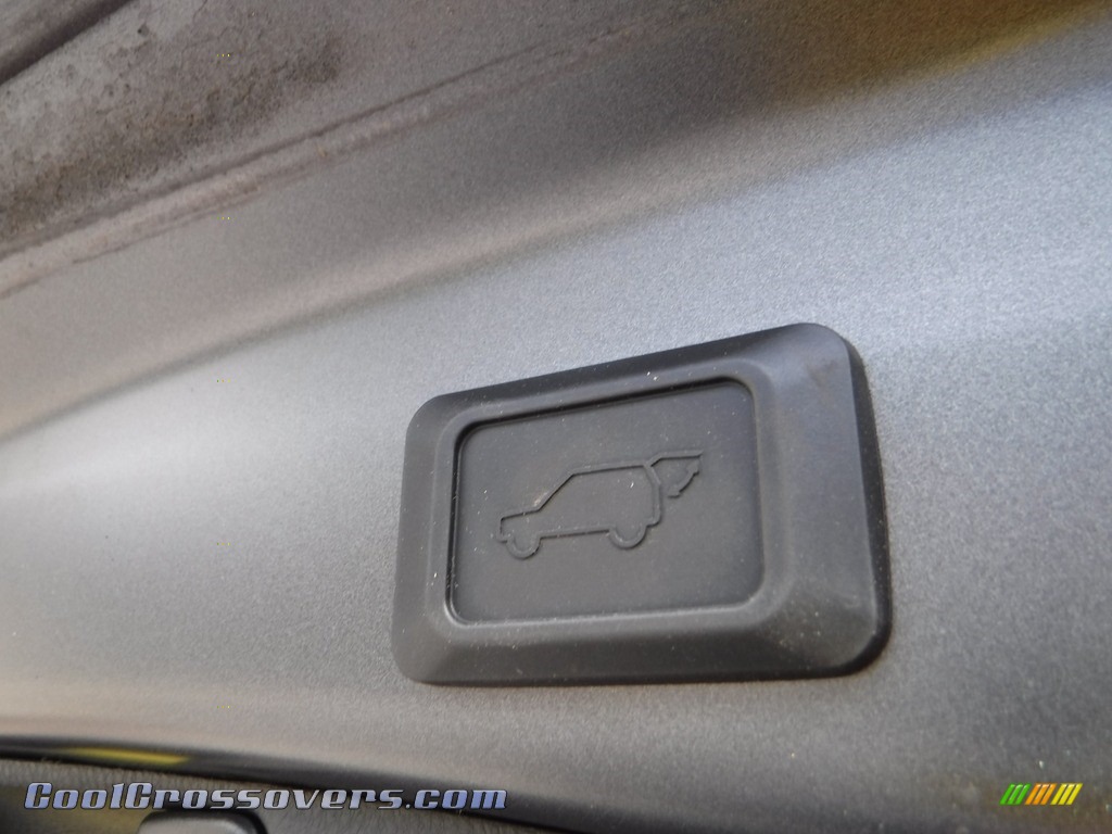 2021 RAV4 XLE AWD Hybrid - Magnetic Gray Metallic / Light Gray photo #27