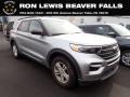 Ford Explorer XLT 4WD Iconic Silver Metallic photo #1