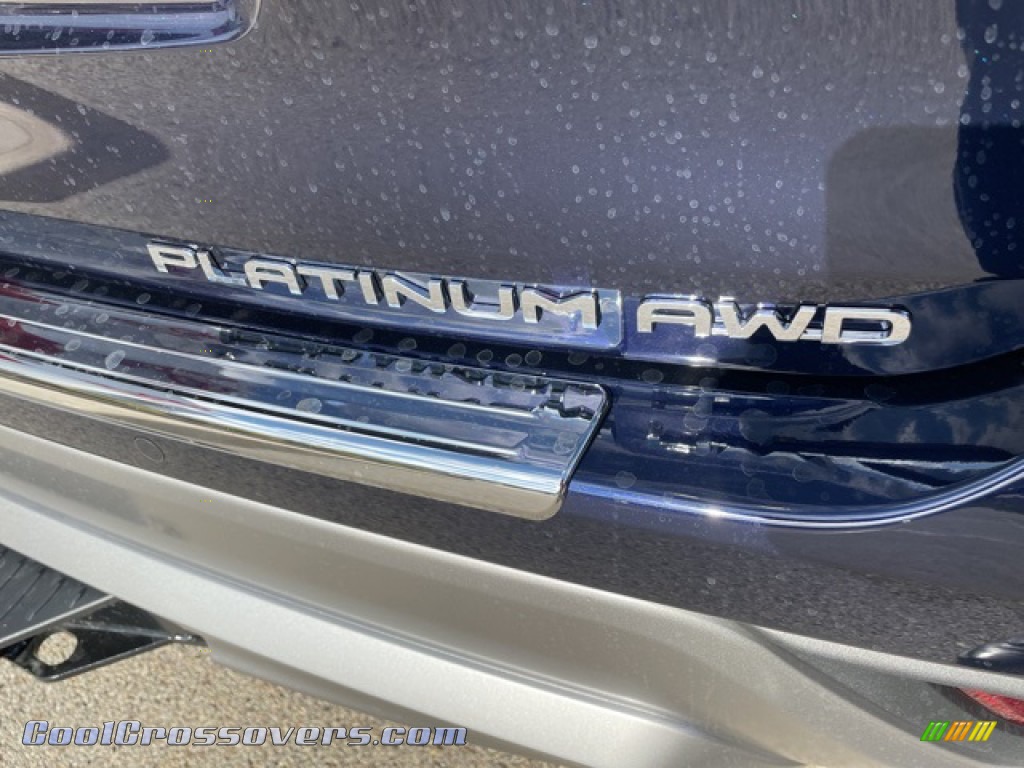 2022 Highlander Platinum AWD - Blueprint / Black photo #23