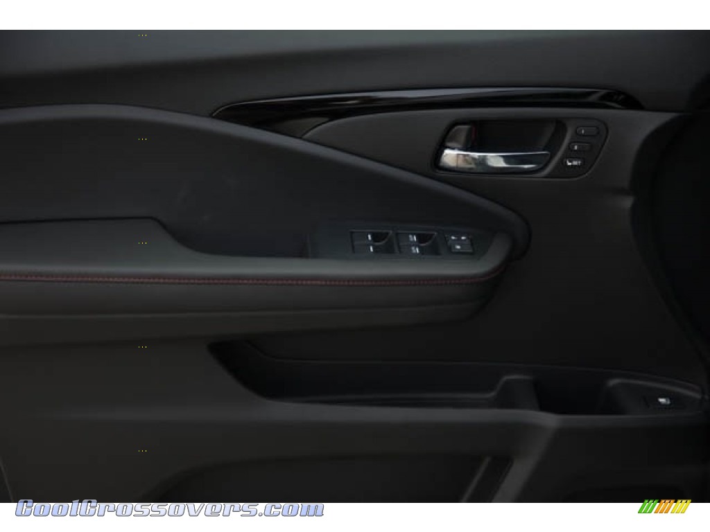 2022 Ridgeline Black Edition AWD - Crystal Black Pearl / Black photo #33