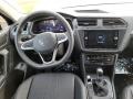Volkswagen Tiguan SE 4Motion Deep Black Pearl photo #4