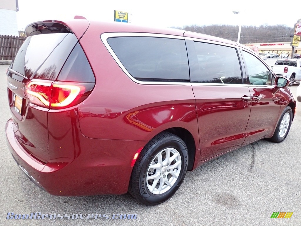 2020 Pacifica Touring - Velvet Red Pearl / Cognac/Alloy photo #6