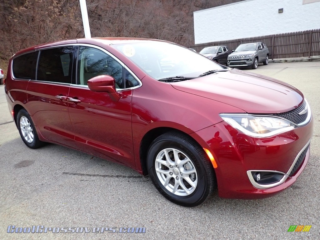 2020 Pacifica Touring - Velvet Red Pearl / Cognac/Alloy photo #8