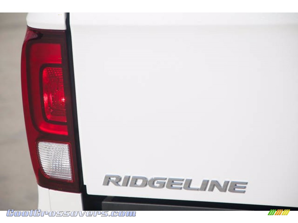 2020 Ridgeline Sport AWD - Platinum White Pearl / Black photo #11