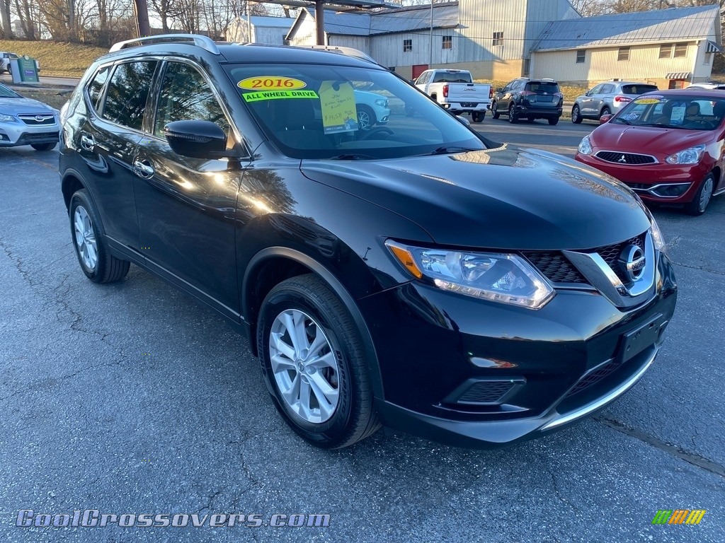 2016 Rogue SV AWD - Magnetic Black / Charcoal photo #4