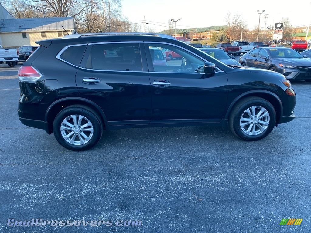 2016 Rogue SV AWD - Magnetic Black / Charcoal photo #5