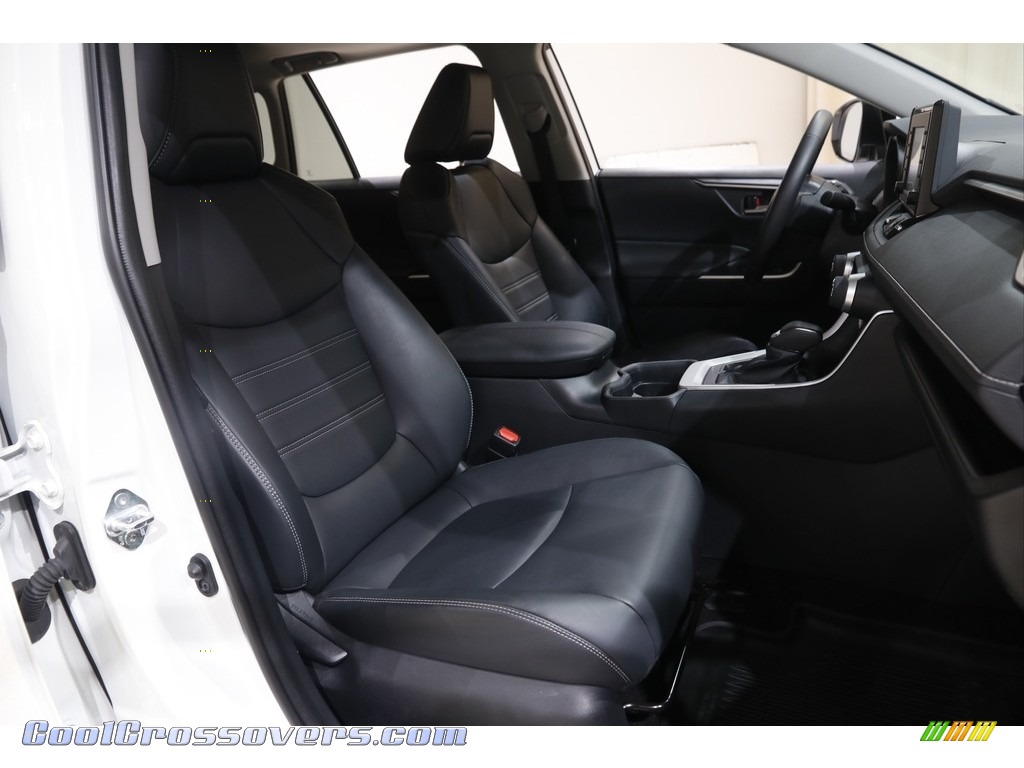 2020 RAV4 XLE Premium AWD - Super White / Black photo #15