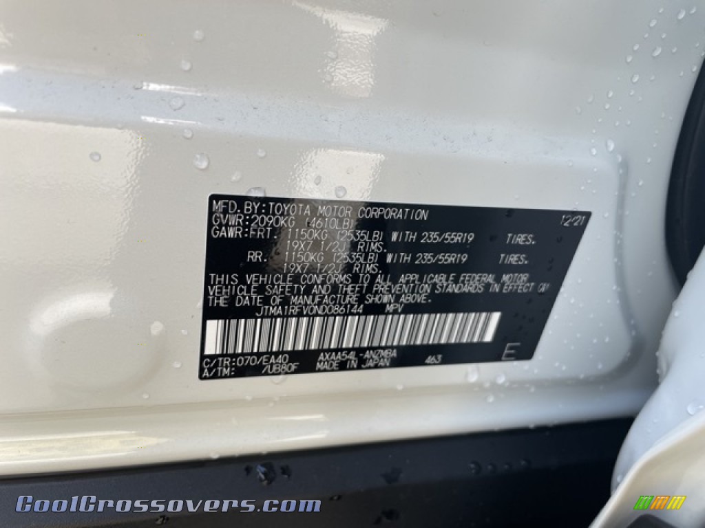 2022 RAV4 XLE Premium AWD - White / Nutmeg photo #25