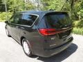 Chrysler Pacifica Touring L Brilliant Black Crystal Pearl photo #8