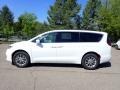 Chrysler Pacifica Touring L AWD Bright White photo #2