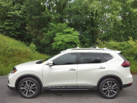 Pearl White Tricoat 2020 Nissan Rogue SL