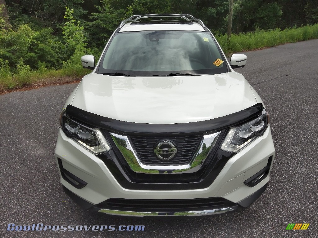 2020 Rogue SL - Pearl White Tricoat / Charcoal photo #3