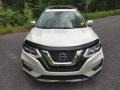 Nissan Rogue SL Pearl White Tricoat photo #3