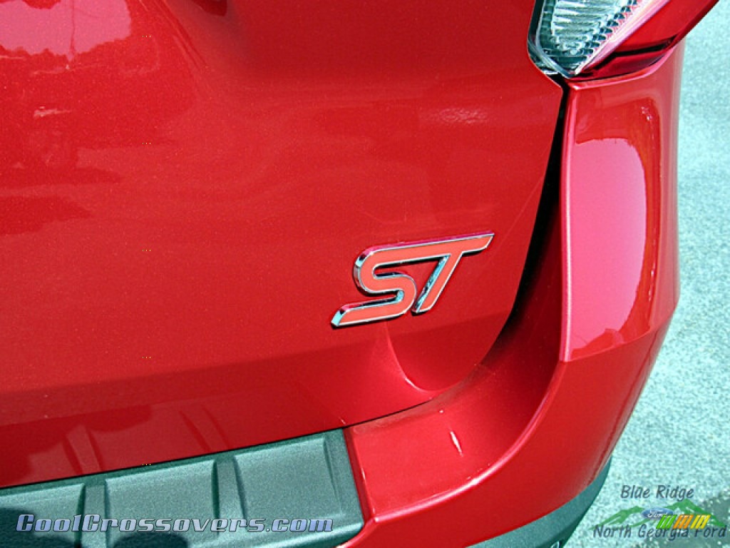 2022 Explorer ST 4WD - Rapid Red Metallic / Ebony photo #31