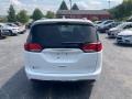 Chrysler Pacifica Limited Bright White photo #4