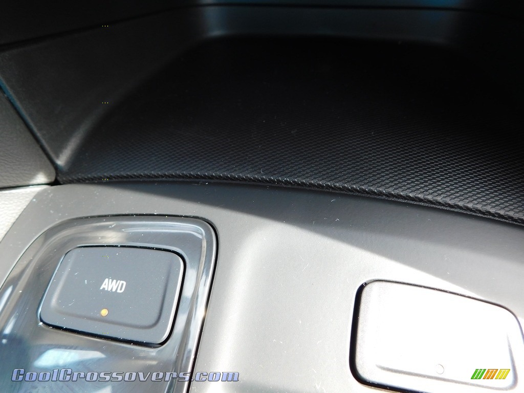 2022 Equinox RS AWD - Iridescent Pearl Tricoat / Jet Black photo #40
