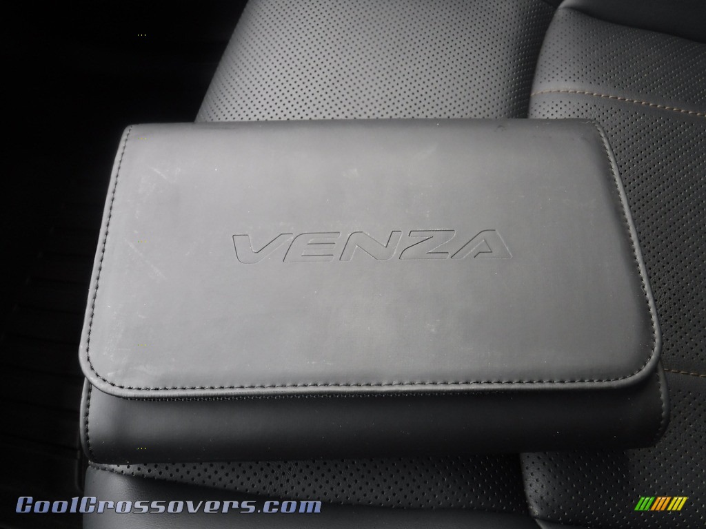 2021 Venza Hybrid XLE AWD - Blizzard White Pearl / Java/Black photo #39