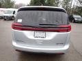 Chrysler Pacifica Hybrid Limited Silver Mist photo #4