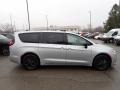 Chrysler Pacifica Hybrid Limited Silver Mist photo #6