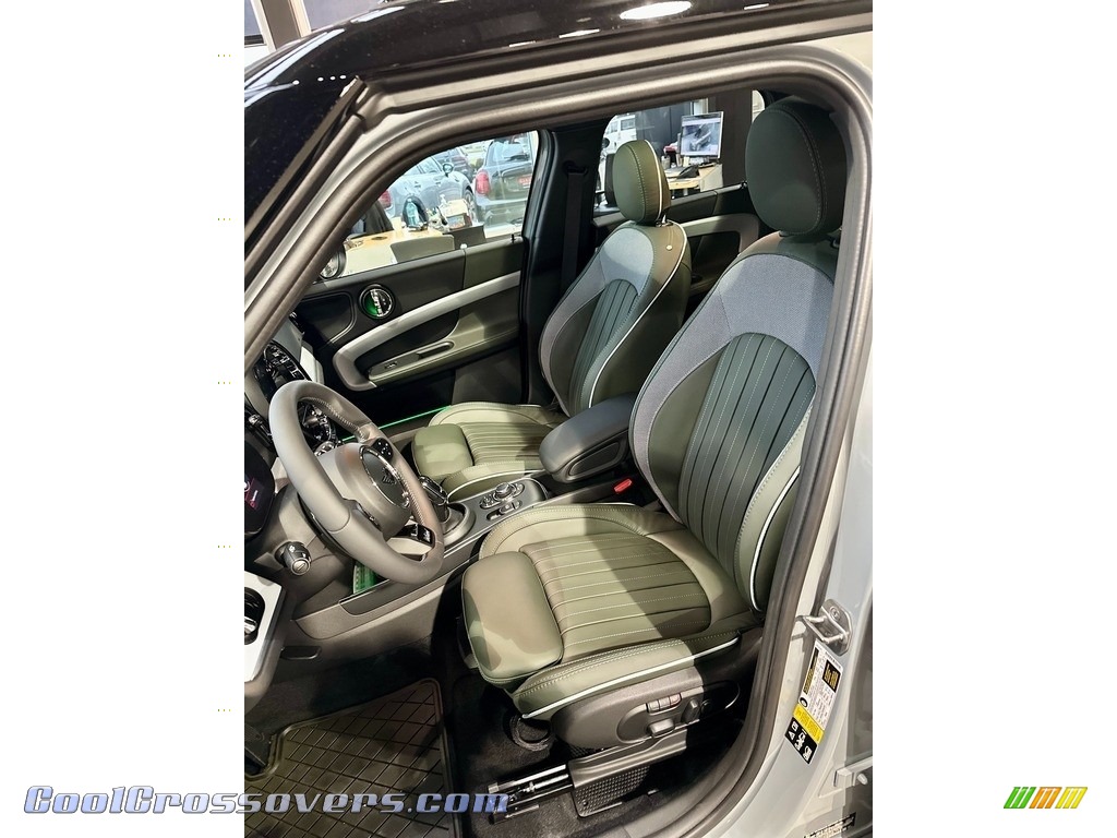2023 Countryman Cooper S All4 -Untamed - Momentum Grey / MINI Yours Lounge/Highland Green photo #4