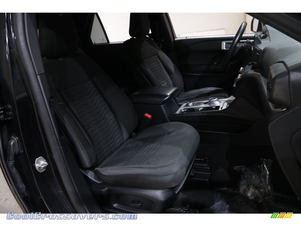 2020 Explorer XLT 4WD - Agate Black Metallic / Ebony photo #16