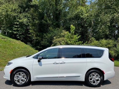 Bright White 2023 Chrysler Pacifica Limited AWD