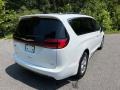 Chrysler Pacifica Limited AWD Bright White photo #6