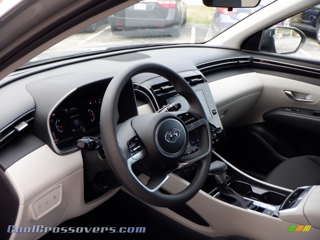 2024 Tucson SEL AWD - Shimmering Silver / Gray photo #8