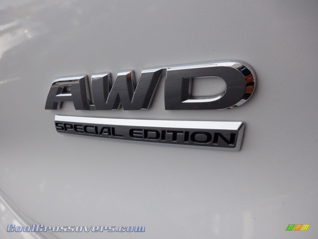 2021 Pilot Special Edition AWD - Platinum White Pearl / Black photo #6