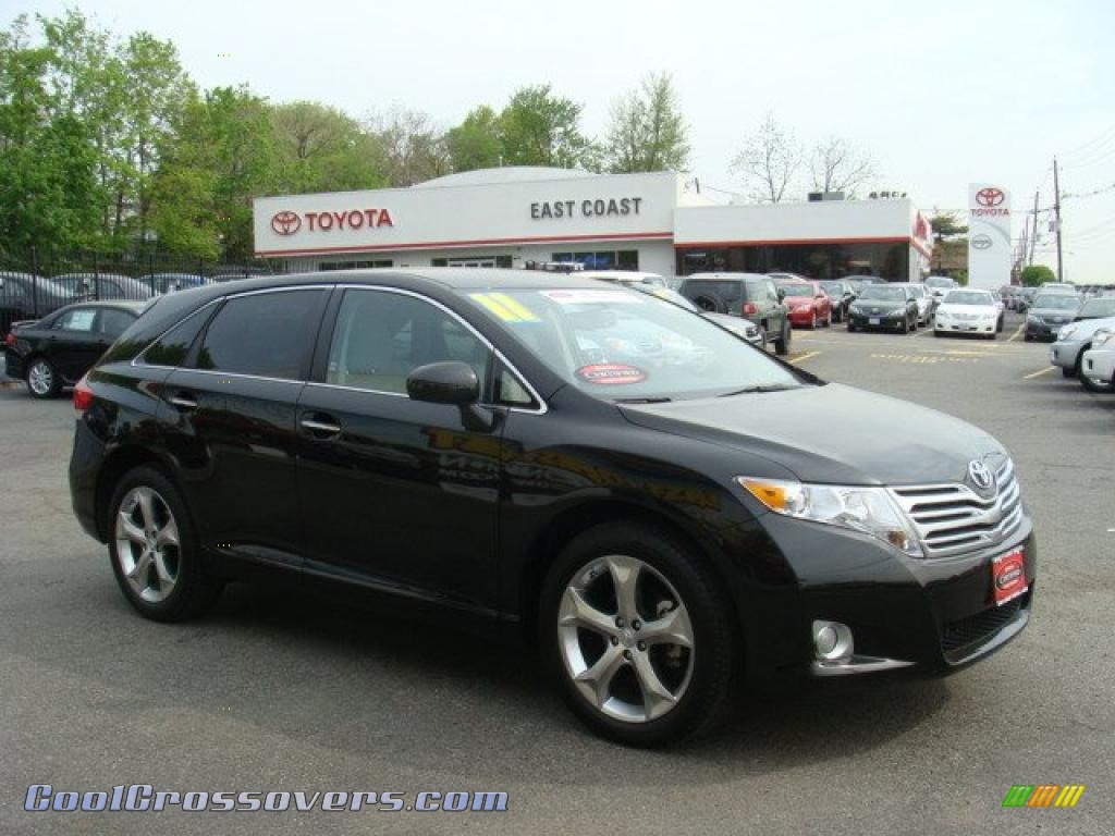 2011 Toyota Venza V6 AWD in Black - 048019 | Cool Crossovers for sale