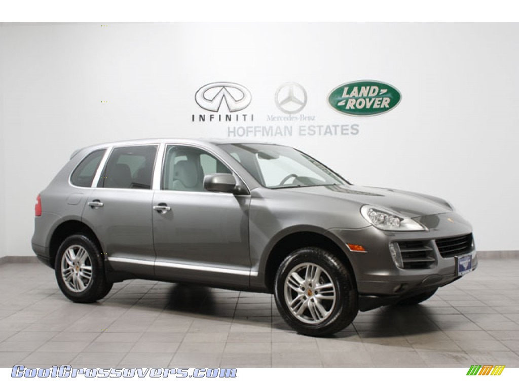Meteor Grey Metallic / Stone/Steel Grey Porsche Cayenne Tiptronic Meteor Grey Metallic / Stone/Steel Grey Porsche Cayenne Tiptronic