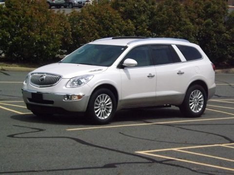 White Diamond Tricoat 2010 Buick Enclave CXL