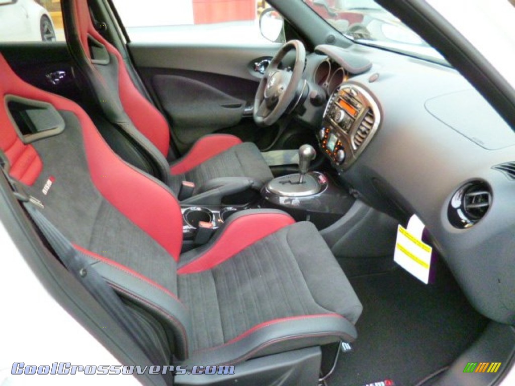 2014 Juke NISMO RS AWD - Pearl White / NISMO RS Leather/Synthetic Suede photo #10
