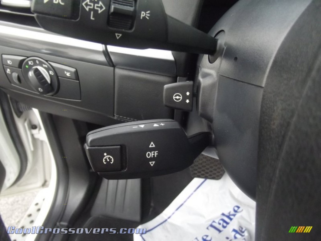2011 X6 xDrive50i - Alpine White / Black photo #34
