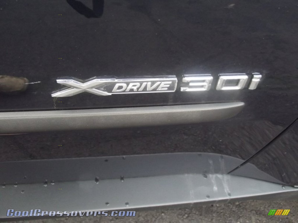 2010 X5 xDrive30i - Monaco Blue Metallic / Sand Beige photo #37
