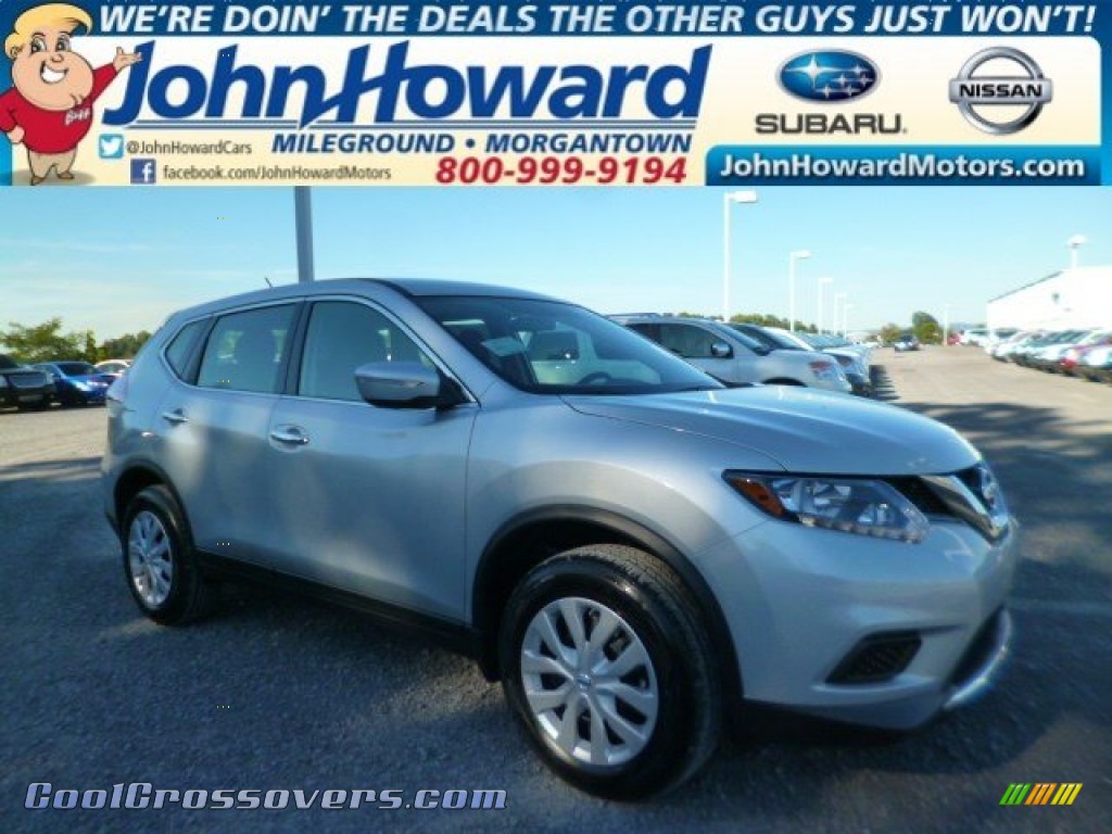 Brilliant Silver / Charcoal Nissan Rogue S AWD