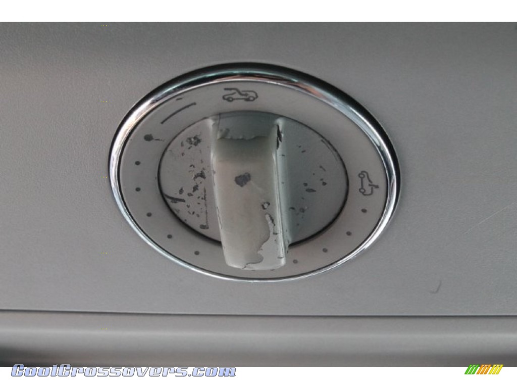 2006 Touareg V6 - Offroad Grey Metallic / Kristal Grey photo #41