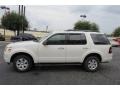 Ford Explorer XLT White Suede photo #4