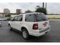 Ford Explorer XLT White Suede photo #5