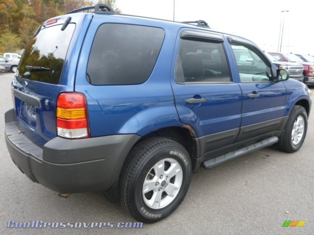 2007 Escape XLT V6 4WD - Vista Blue Metallic / Medium/Dark Flint photo #4
